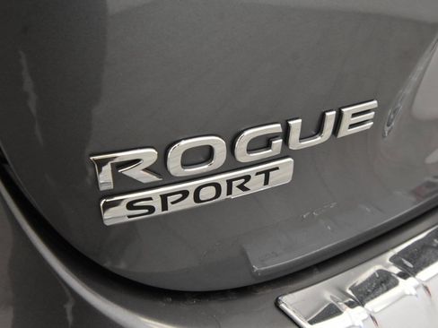 Used 2019 Nissan Rogue Sport S w/ Appearance Package image 29