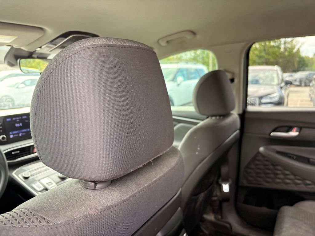 Used 2022 Hyundai Santa Fe SE FWD image 26