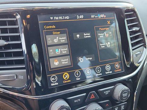 Used 2020 Jeep Grand Cherokee Trailhawk w/ Trailhawk Luxury Group AWD/4WD image 21