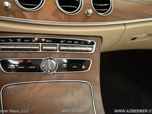 Used 2018 Mercedes-Benz E 300 w/ Premium 1 Package image 33