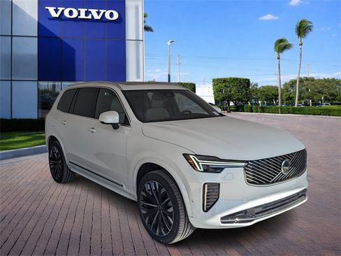 New 2026 Volvo XC90 T8 Plus image 2