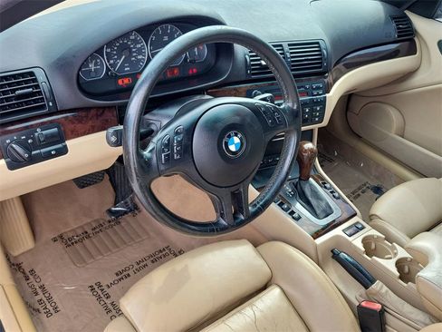 Used 2004 BMW 330Ci Convertible image 22