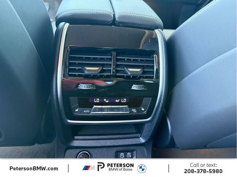 New 2027 BMW X7 xDrive40i w/ Premium Package AWD/4WD image 25