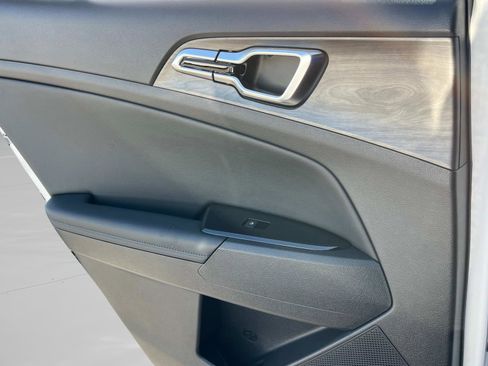 New 2025 Kia Sportage X-Line image 19