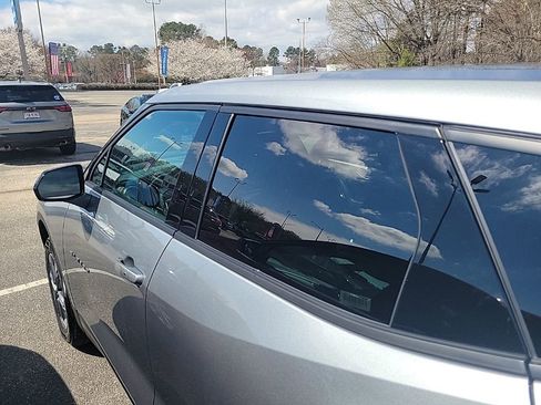 Used 2025 Chevrolet Blazer LT image 19