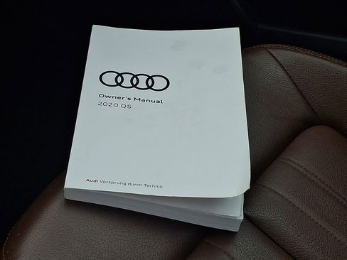 Used 2020 Audi Q5 2.0T Premium w/ Convenience Package AWD/4WD image 26