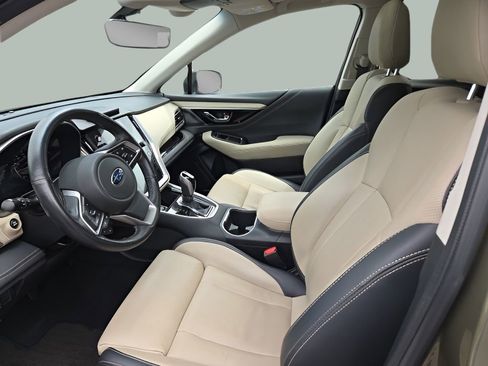 Used 2022 Subaru Outback Limited XT image 9