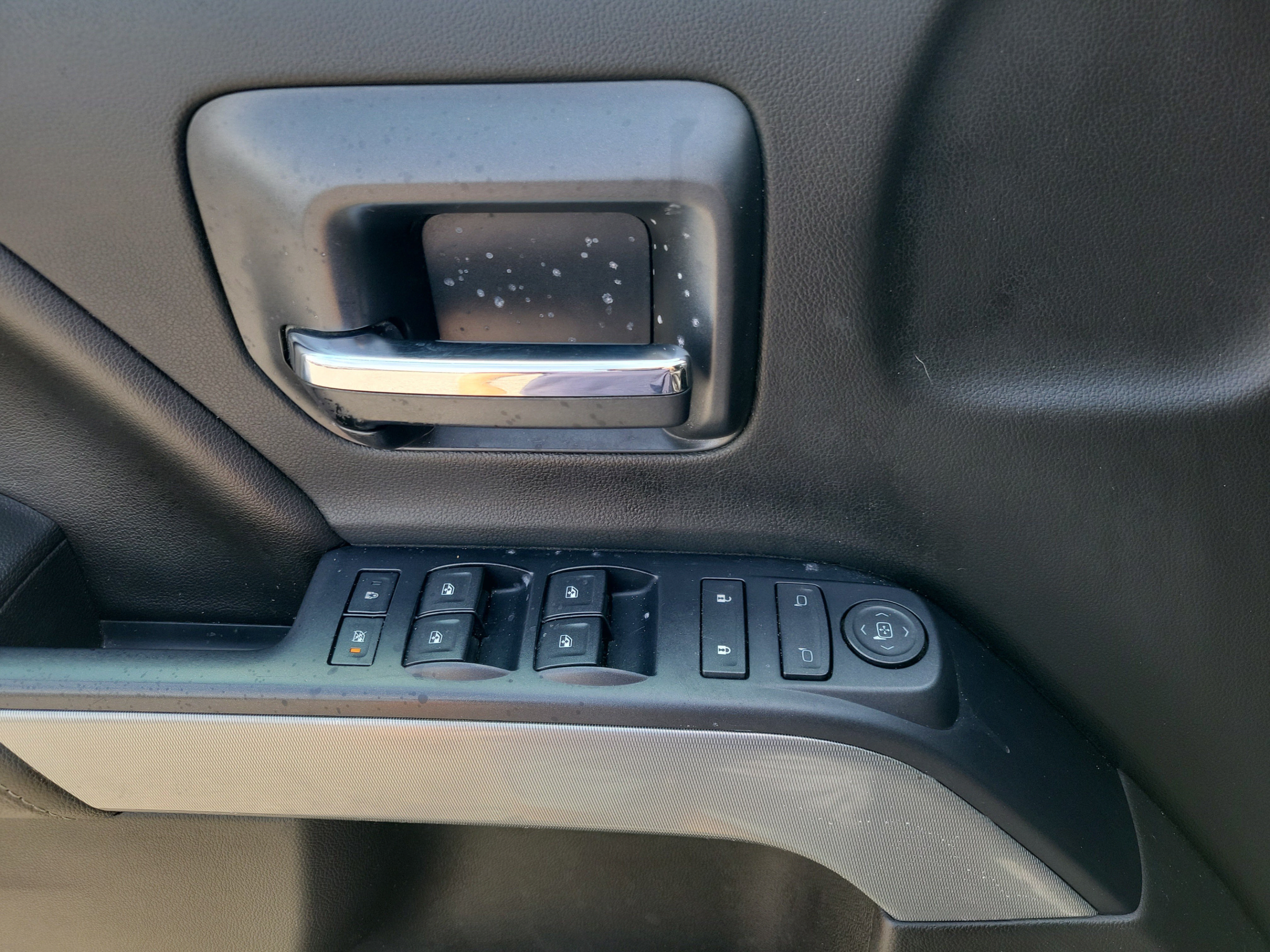 Used 2015 Chevrolet Silverado 1500 LT w/ All Star Edition AWD/4WD image 15