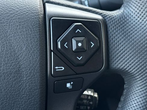 Certified 2023 Toyota Tacoma TRD Off-Road image 30