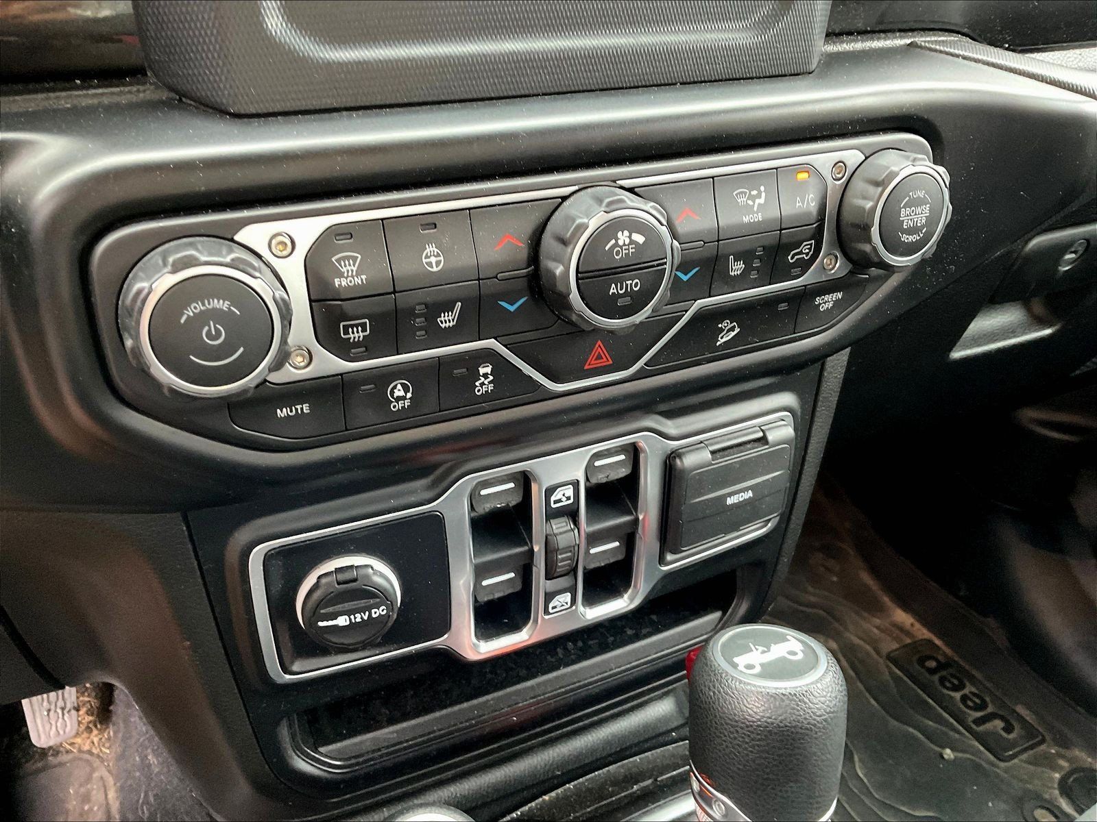 Used 2020 Jeep Wrangler Unlimited Sport AWD/4WD image 15