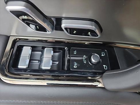 New 2026 Land Rover Range Rover Sport SE image 28