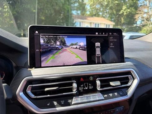 Used 2024 BMW X4 xDrive30i w/ M Sport Package AWD/4WD image 33