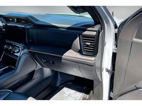 Certified 2024 GMC Sierra 1500 AT4X AWD/4WD image 22