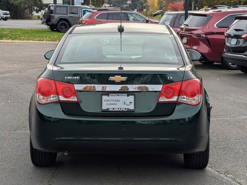 Used 2015 Chevrolet Cruze LT image 4