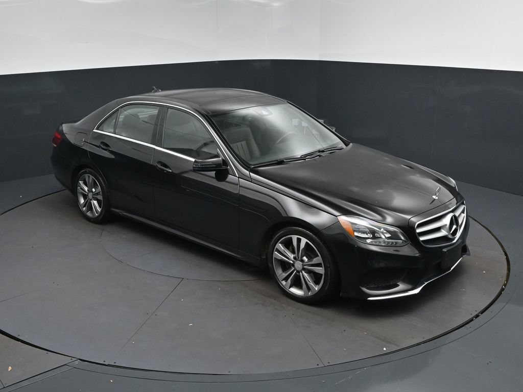 Used 2016 Mercedes-Benz E 350 4MATIC Sedan image 36