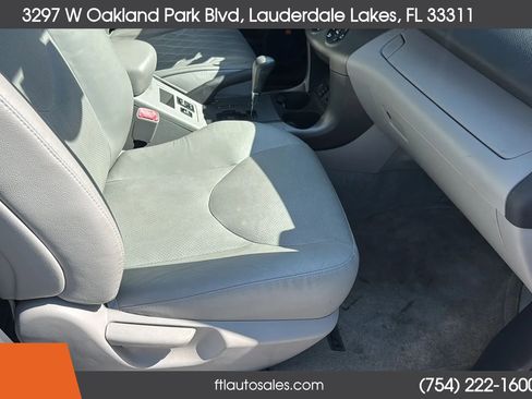 Used 2011 Toyota RAV4 Limited w/ Limited Extra Value Pkg image 48