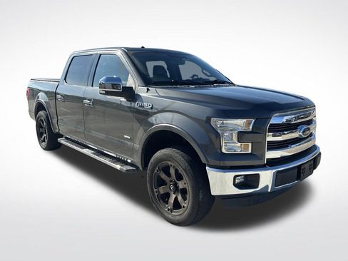 Used 2015 Ford F150 Lariat RWD image 3