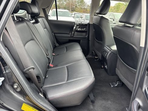 Used 2021 Toyota 4Runner TRD Off-Road Premium image 15