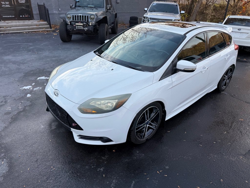 Used 2014 Ford Focus ST FWD image 17