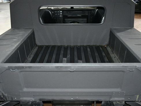 Used 1990 HUMMER H1 image 95