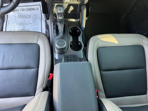 Certified 2024 Ford Bronco Wildtrak AWD/4WD image 15