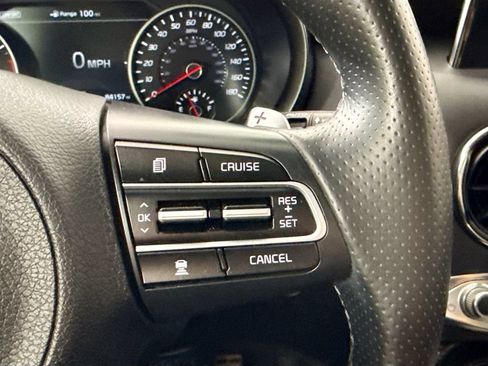 Used 2020 Kia Stinger GT2 RWD image 12
