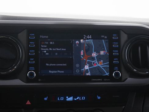 Used 2021 Toyota Tacoma TRD Sport AWD/4WD image 18
