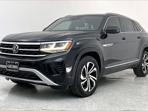 Used 2022 Volkswagen Atlas Cross Sport SEL image 14