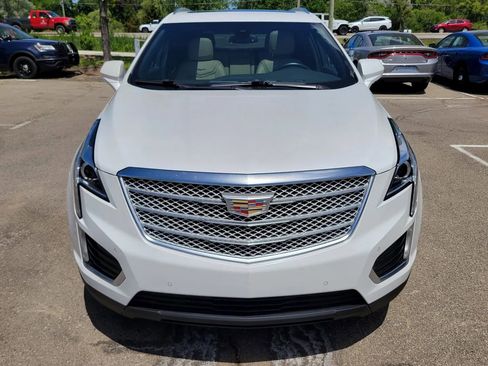 Used 2019 Cadillac XT5 Luxury w/ LPO, Radiant Package AWD/4WD image 9