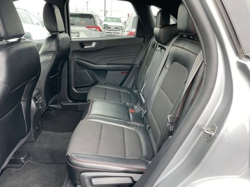 Used 2024 Ford Escape ST-Line image 8
