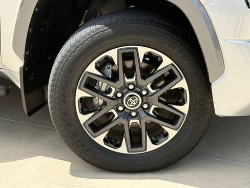 Used 2024 Toyota Tundra Limited AWD/4WD image 2
