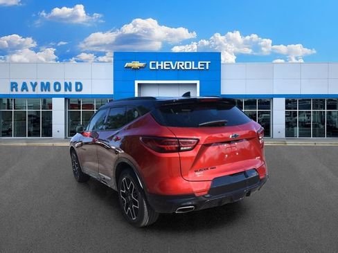 Used 2023 Chevrolet Blazer RS w/ Driver Confidence II Package AWD/4WD image 5