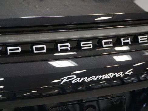 New 2026 Porsche Panamera 4 image 9