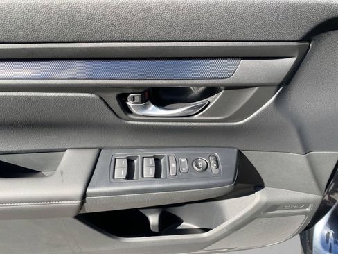 Certified 2024 Honda CR-V EX image 17