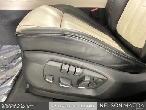 Used 2017 BMW X6 xDrive35i image 25