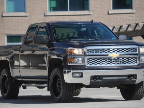 Used 2014 Chevrolet Silverado 1500 LT AWD/4WD image 5