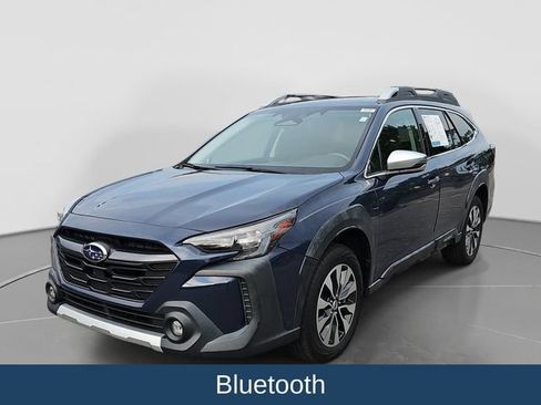 Used 2023 Subaru Outback Touring XT AWD/4WD image 4