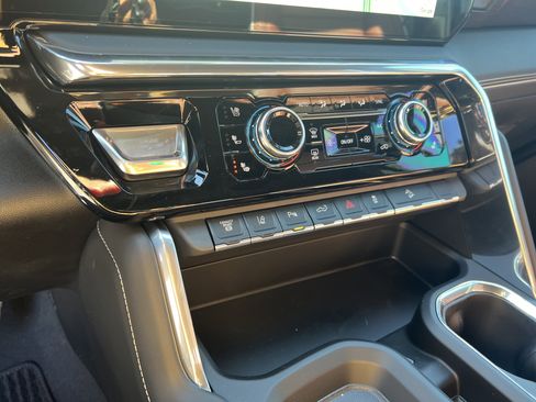 New 2026 GMC Sierra 2500 Denali Ultimate image 34