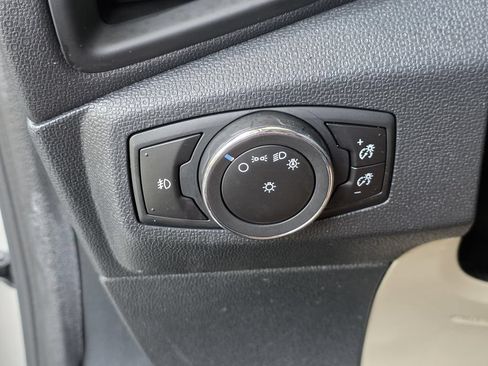 Used 2020 Ford EcoSport Titanium FWD image 23