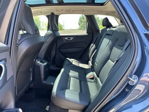 Certified 2023 Volvo XC60 T8 Plus w/ Climate Package AWD/4WD image 13