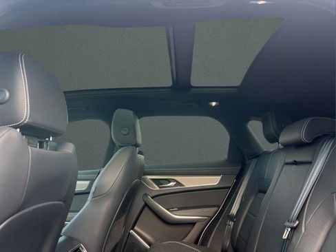 Used 2025 Jaguar F-PACE R-Dynamic S image 17