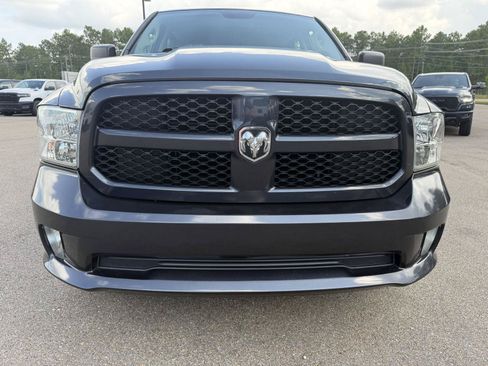 Used 2018 RAM 1500 Express w/ Express Value Package RWD image 22