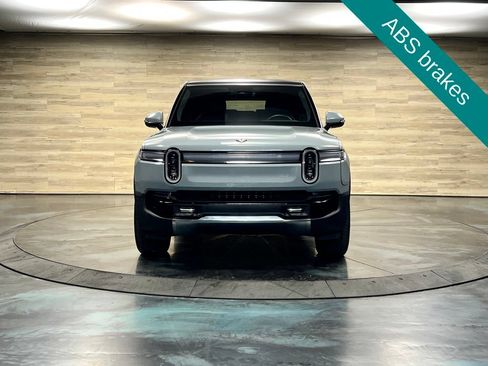 Used 2025 Rivian R1S Adventure AWD/4WD image 9