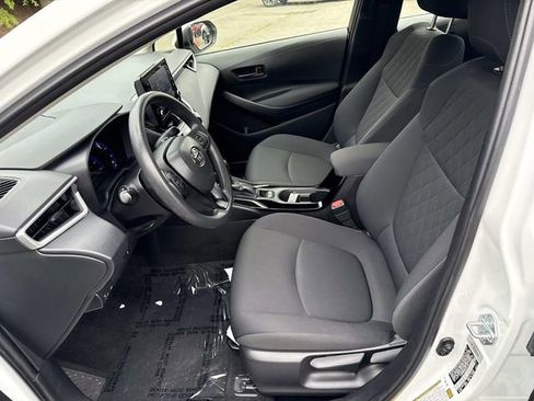 Used 2022 Toyota Corolla LE FWD image 14