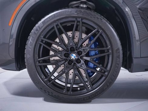 Used 2025 BMW X5 M Competition w/ Executive Package AWD/4WD image 2
