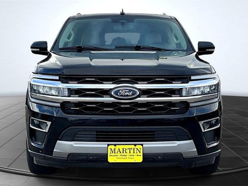 Used 2023 Ford Expedition Max Limited image 3