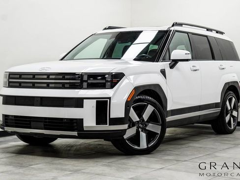 Used 2024 Hyundai Santa Fe Limited image 1