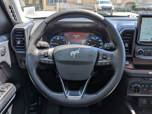 Used 2023 Ford Bronco Sport Outer Banks w/ Tech Package AWD/4WD image 16