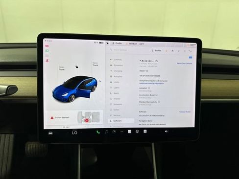 Used 2018 Tesla Model 3 Long Range image 22