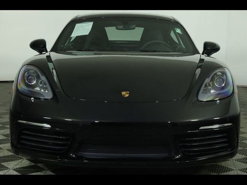 Used 2025 Porsche 718 Cayman RWD image 17